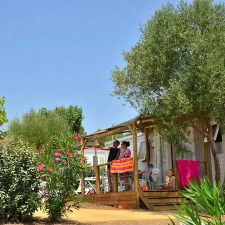 4 Etoiles - Parc Aquatique - Eeidg0 Campingplads 4*